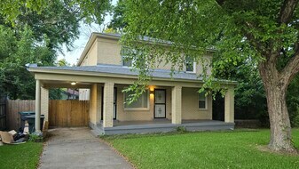 Building Photo - 1540 Tutwiler Ave