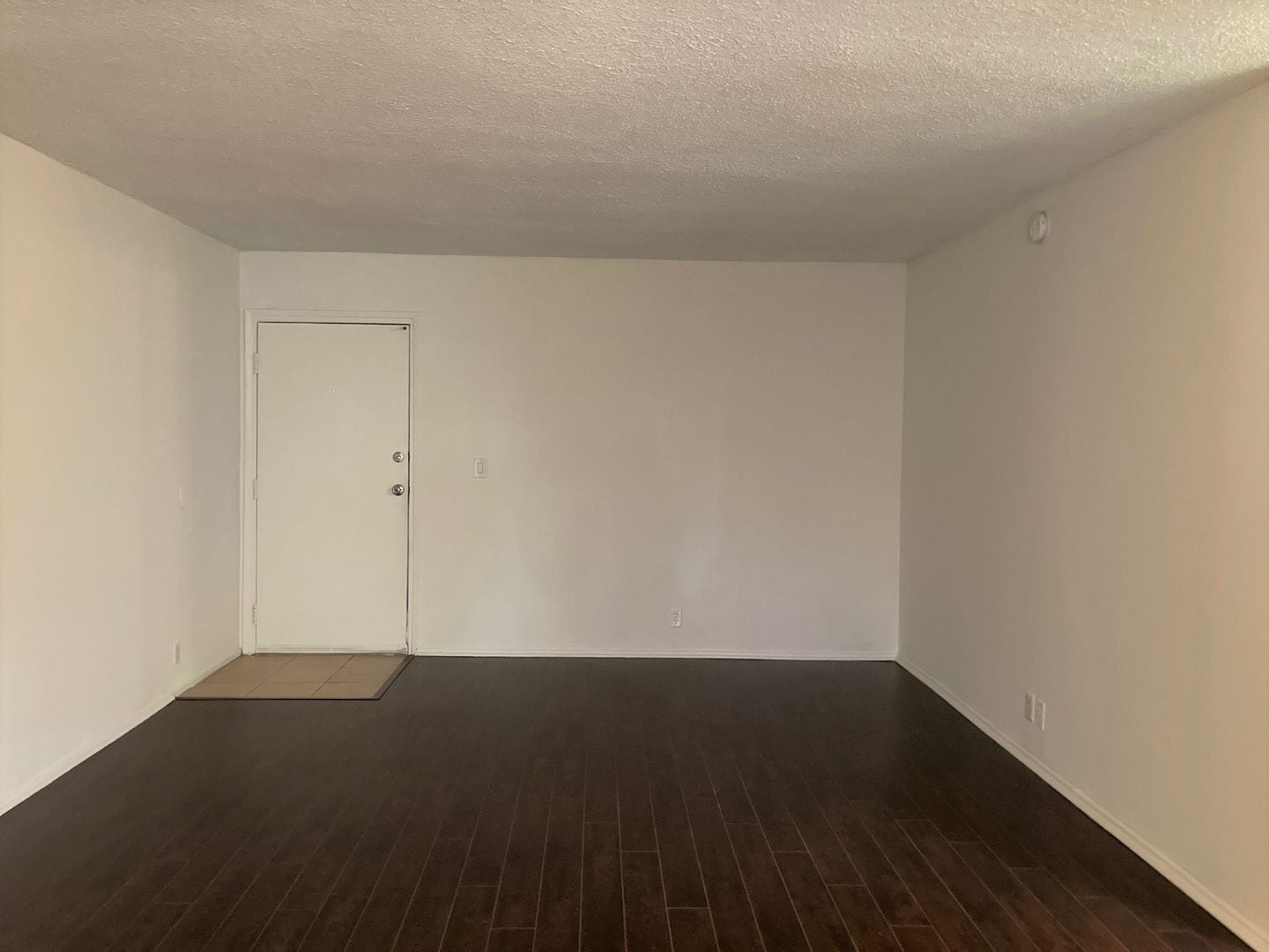 Building Photo - 10745 Hortense St