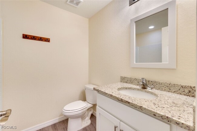 Building Photo - 5038 Tradewinds Cir