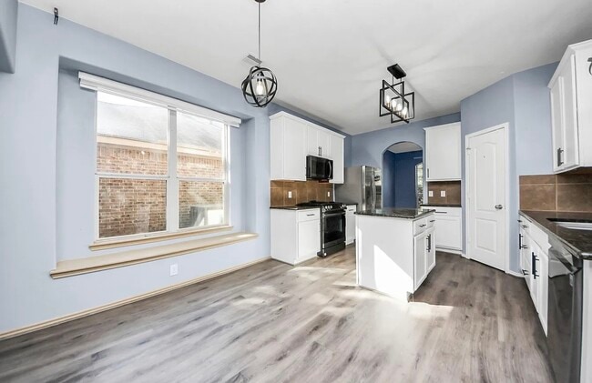 Building Photo - 7946 Atwood Hills Ln