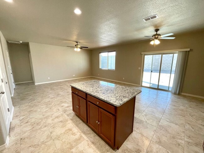Building Photo - 2022 Construction 3 Bedroom Home in Southe...
