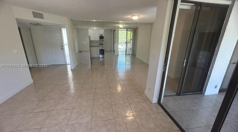 Building Photo - 4729 NW 22nd St