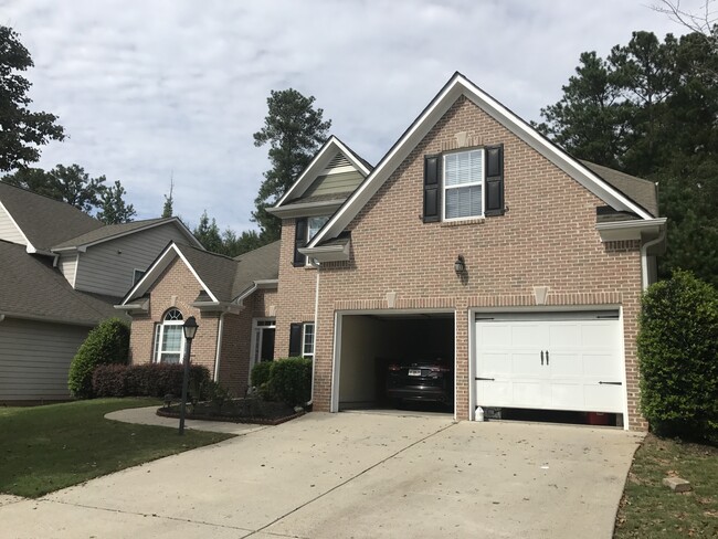 Building Photo - 535 Roland Manor Dr