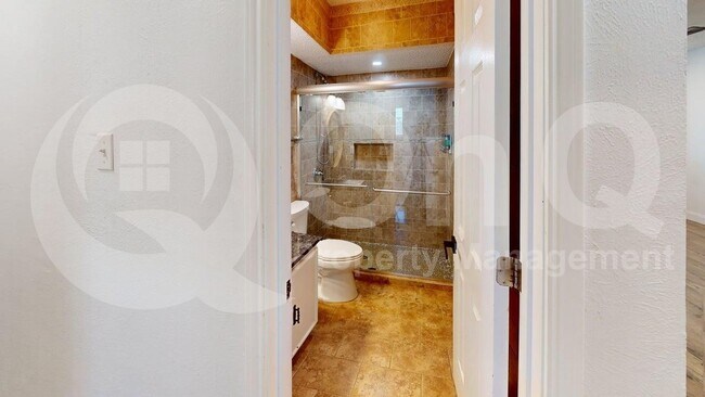 Building Photo - 2131 Blossom Ln