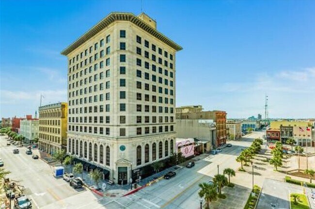 Primary Photo - 2201 Market St