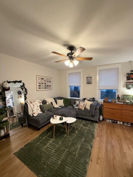 Building Photo - 2817 Bridge Ave