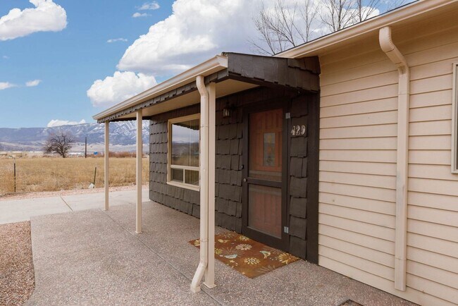 Building Photo - 429Guerrero