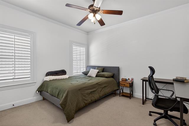 Building Photo - 5801 Hillcrest Ave