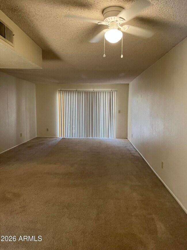Building Photo - 507 E Colgate Dr