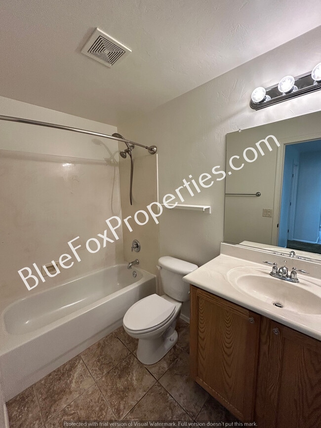 Building Photo - 2705 E Scenic Overlook Pl