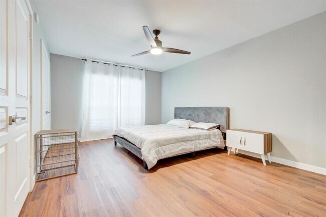 Building Photo - 2701 Bellefontaine St