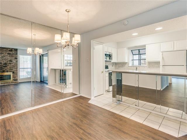 Building Photo - 15221 Berry Trail