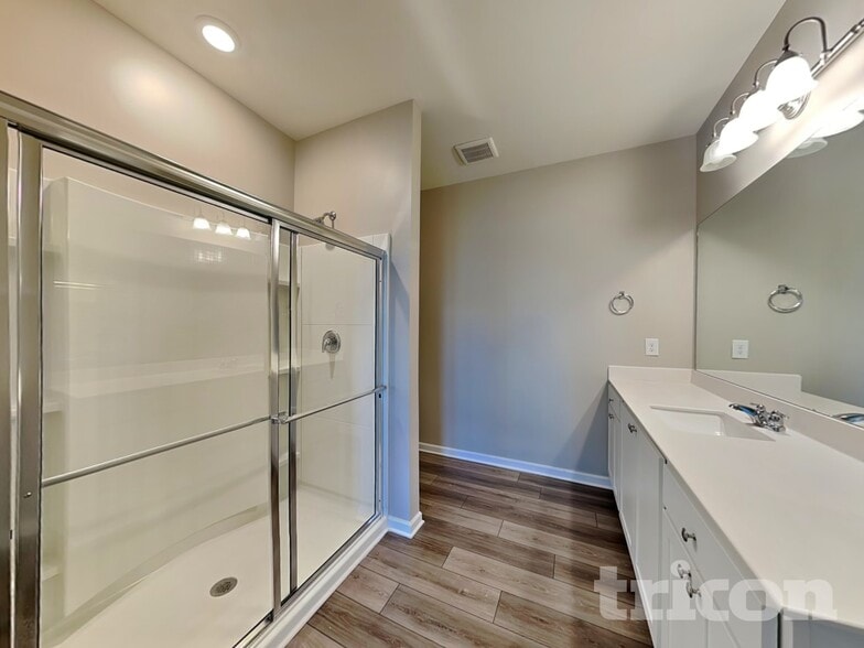 Building Photo - 297 Mccall Wy