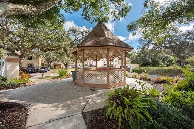 Building Photo - 1804 Brigadoon Dr