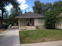 Building Photo - 266 S 900 W