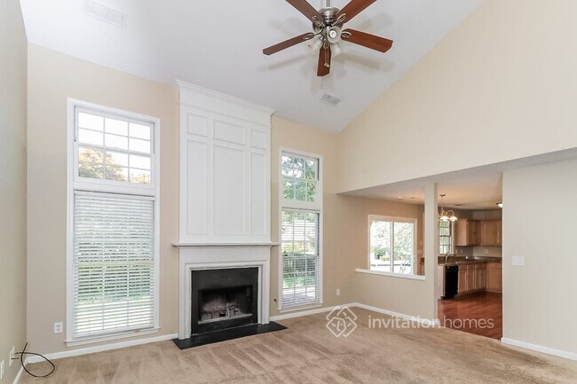 Building Photo - 1074 Wenham Ln