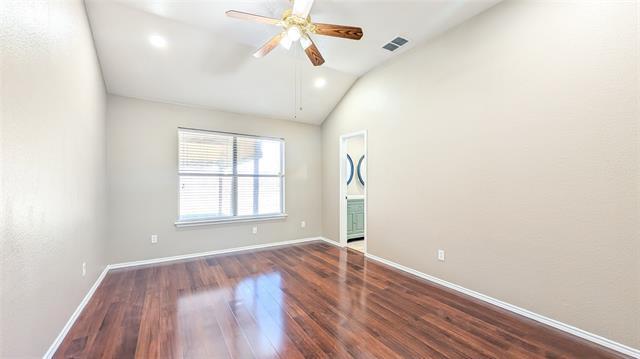 Building Photo - 5718 Creekridge Dr
