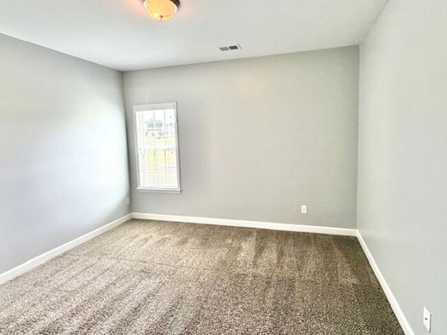 Building Photo - Now Leasing A 4 Bedroom 2 Bath Home In Olive Branch. Highly Rated Schools