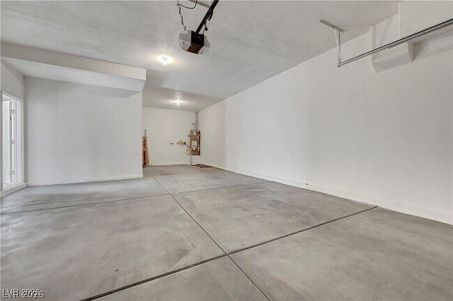 Building Photo - 7931 Campers Village Ave