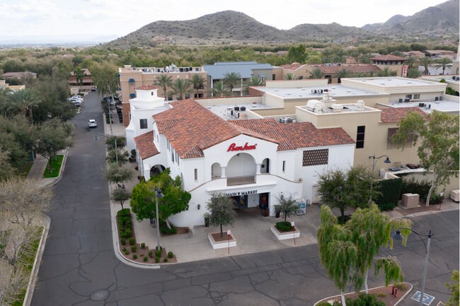 Building Photo - 3Bed/3Bath House in Buckeye! Ready for Immediate Move-In! -- Fenced-In Yard!!