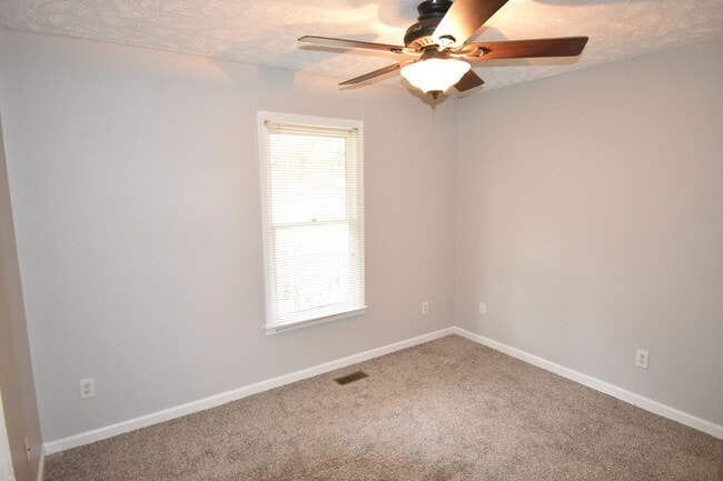 Building Photo - 6313 Applewhite Rd