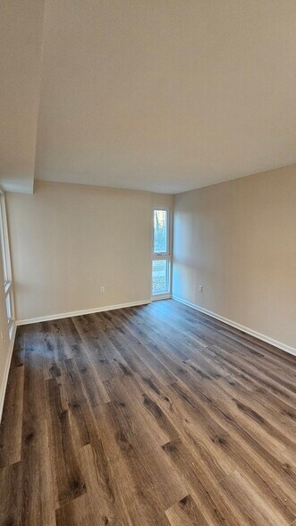 Building Photo - 7266 Donnell Pl