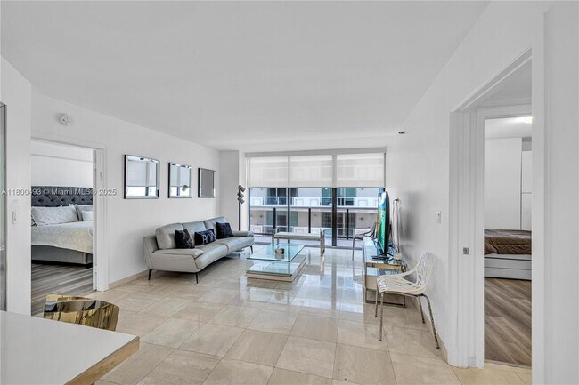 Building Photo - 9455 Collins Ave