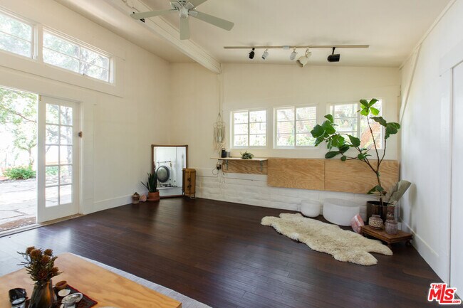 Building Photo - 20269 Croydon Ln