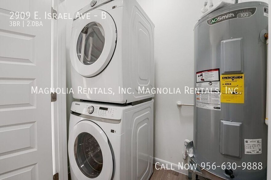 Building Photo - 2909 E Israel Ave