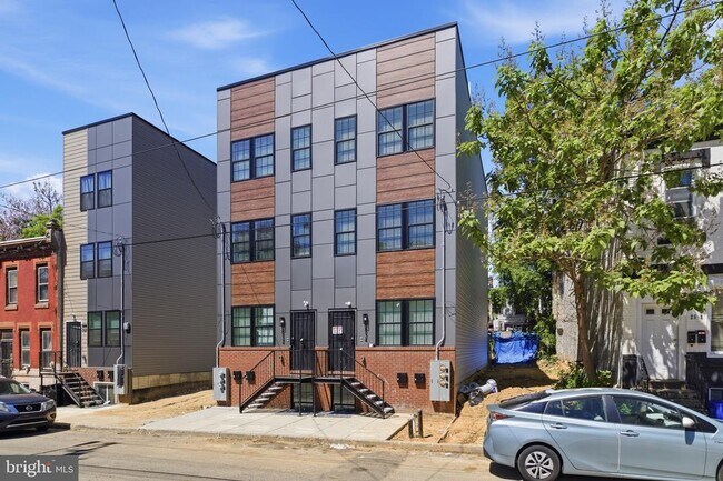 Building Photo - 2534 N 11th St