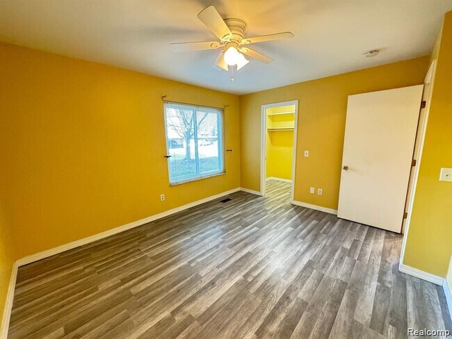 Building Photo - 16880 Edloytom Way