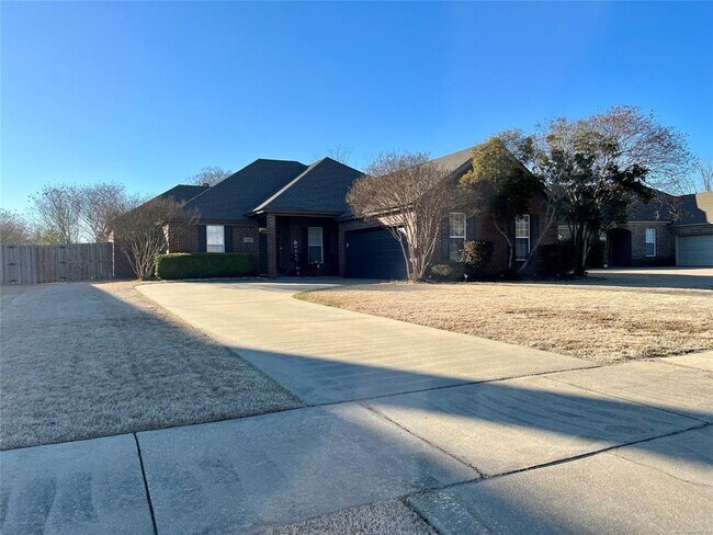 Primary Photo - 9408 Crofton Ct