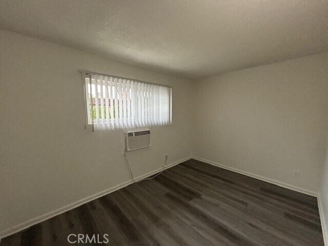 Building Photo - 37067 Bankside Dr