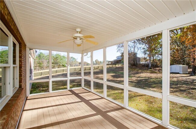 Building Photo - 3950 Chattahoochee Rd