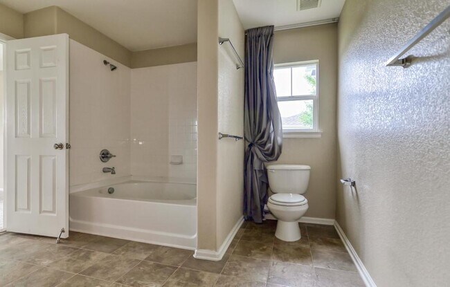 Building Photo - 17145 Waterhouse Cir