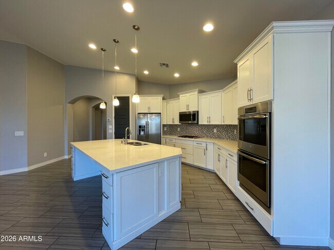 Building Photo - 10154 Theorem Dr