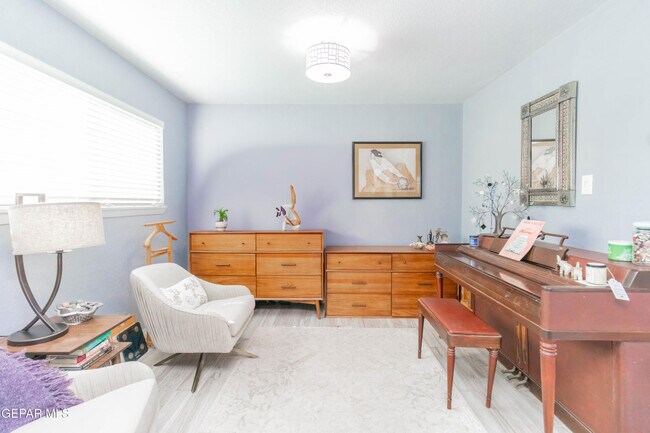 Building Photo - 3417 Aberdeen St