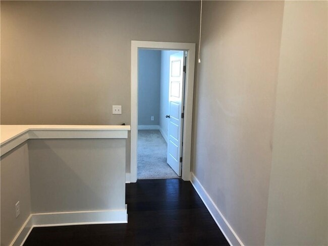 Building Photo - 2184 Haydon Ln