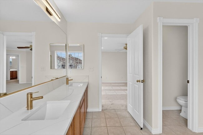 Building Photo - Stunning 5-BD 4-BA Outlook Home with Flatirons Views & Finished Basement