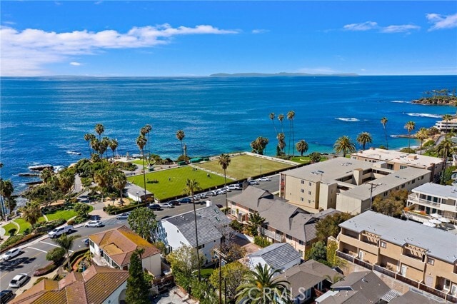 Building Photo - 450 Cliff Dr