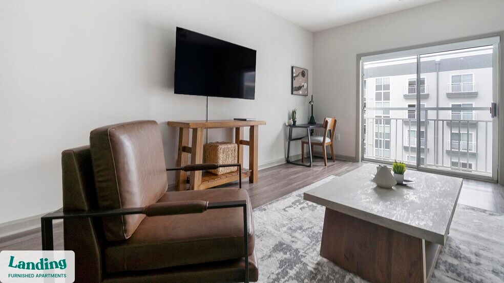 Building Photo - 900 E Six Forks Rd