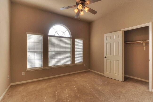 Building Photo - 19918 Hardsville Dr