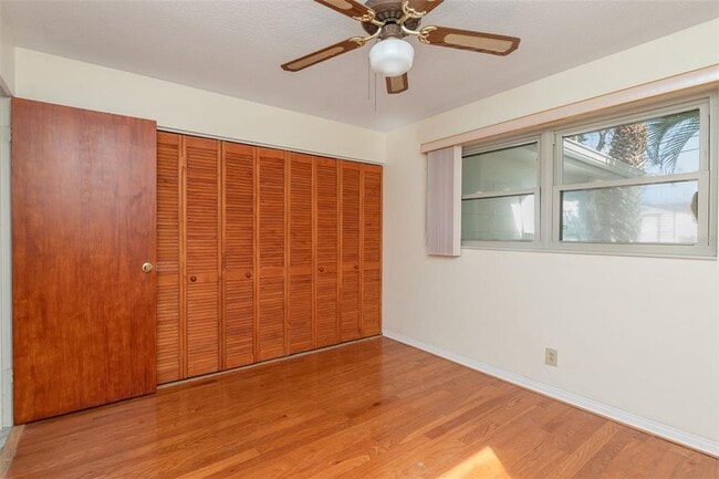 Building Photo - 11343 87th Ave