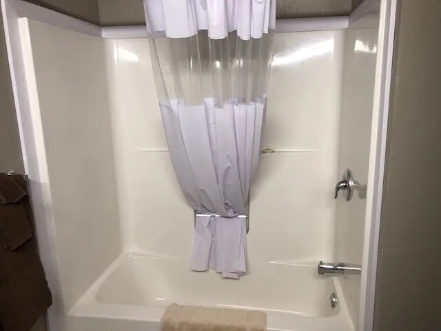 Building Photo - 1708 N Riverfront Dr