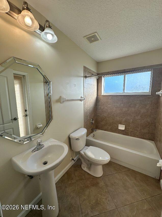 Building Photo - 1752 N Cappero Dr