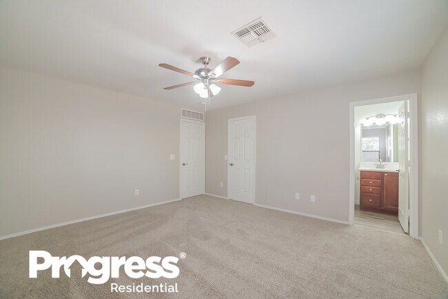 Building Photo - 3025 W Silver Sage Ln