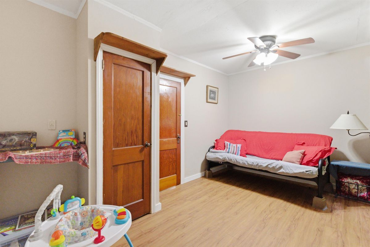 Building Photo - 51 Pollard, 4