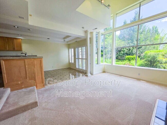 Building Photo - 7250 Old Redmond Rd