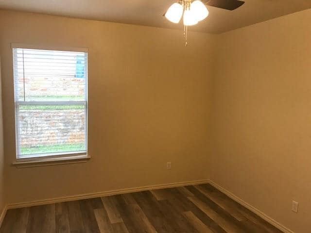 Building Photo - 717 Claremont Pkwy