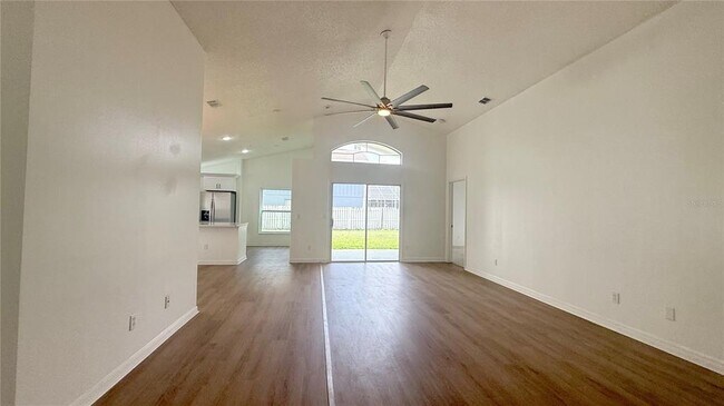 Building Photo - 13427 Heron Cove Dr